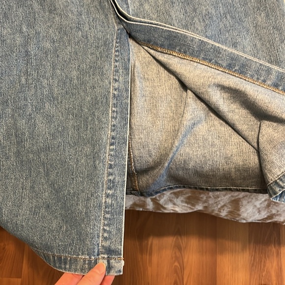 Vintage Bill Blass denim maxi skirt - Picture 3 of 9